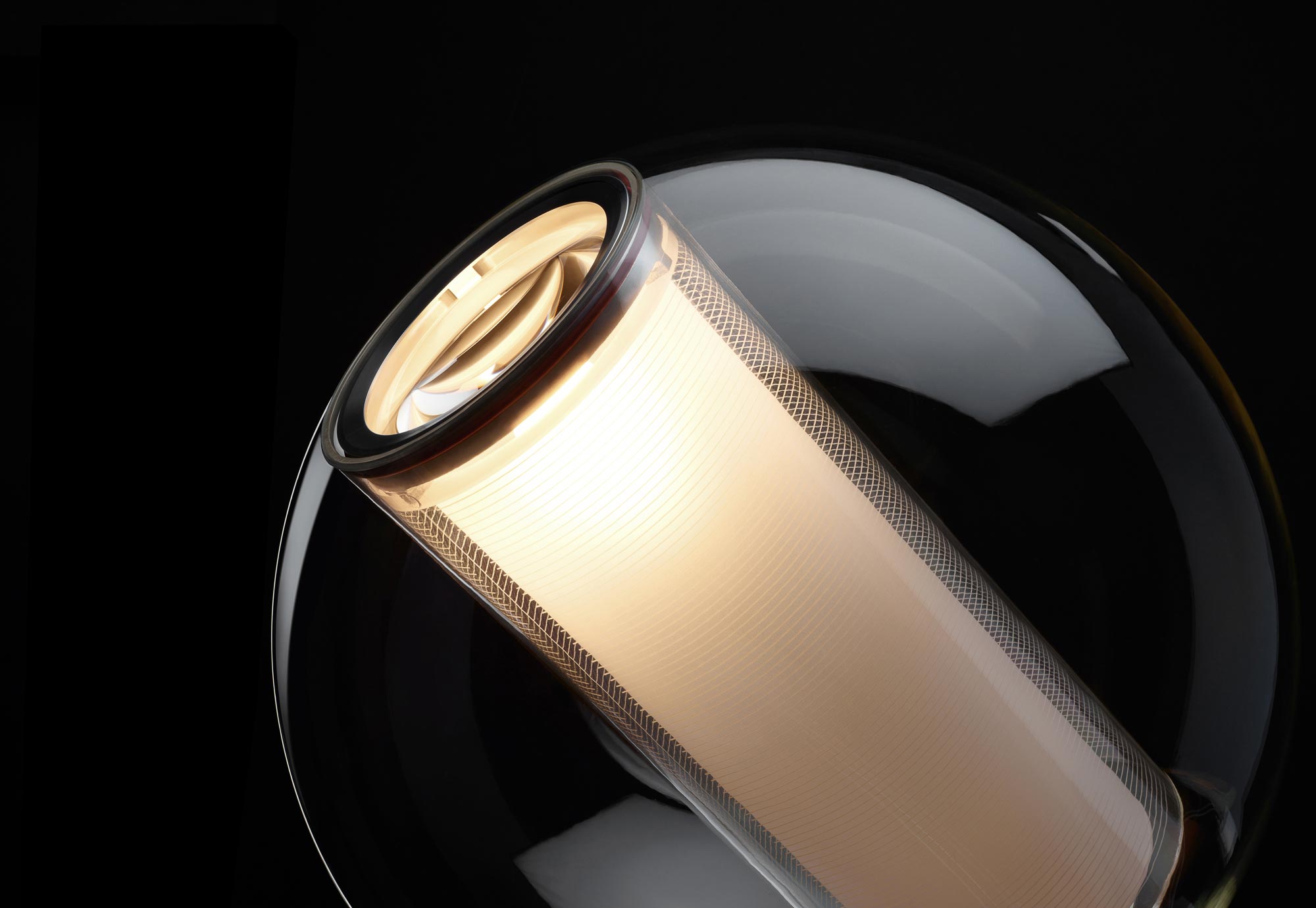 Pablo Designs, le luminaire réinventé - Luminaires & cie