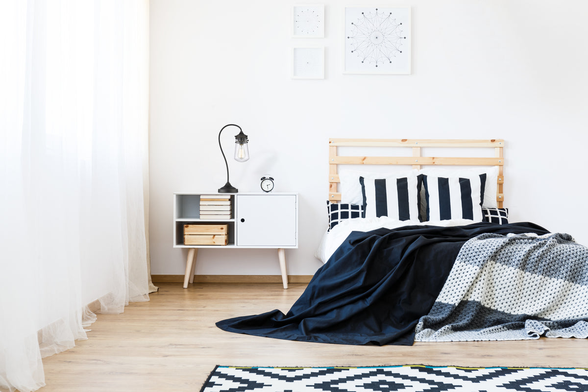 Lampe de table Celeste Bronze vieilli – vue 3