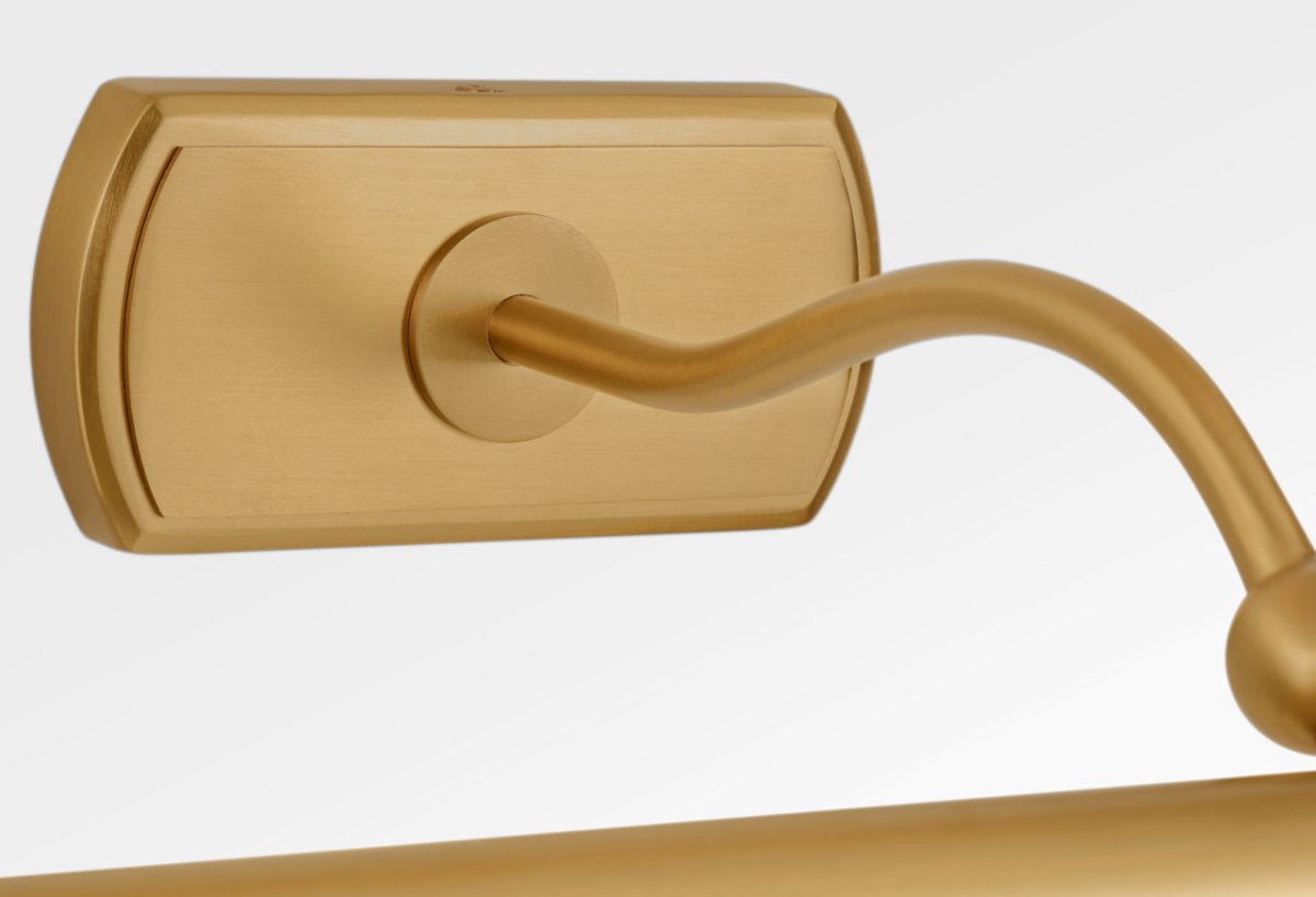 Applique de tableau Lamont - Laiton bruni 30" by Visual Comfort Studio | Luminaires & cie