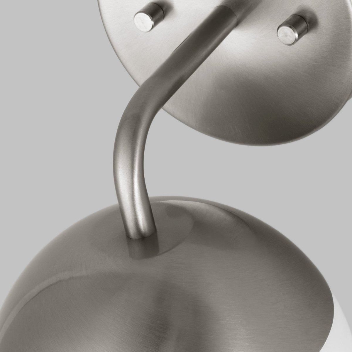 Applique murale Alvin - Nickel brossé by Visual Comfort Studio | Luminaires & cie