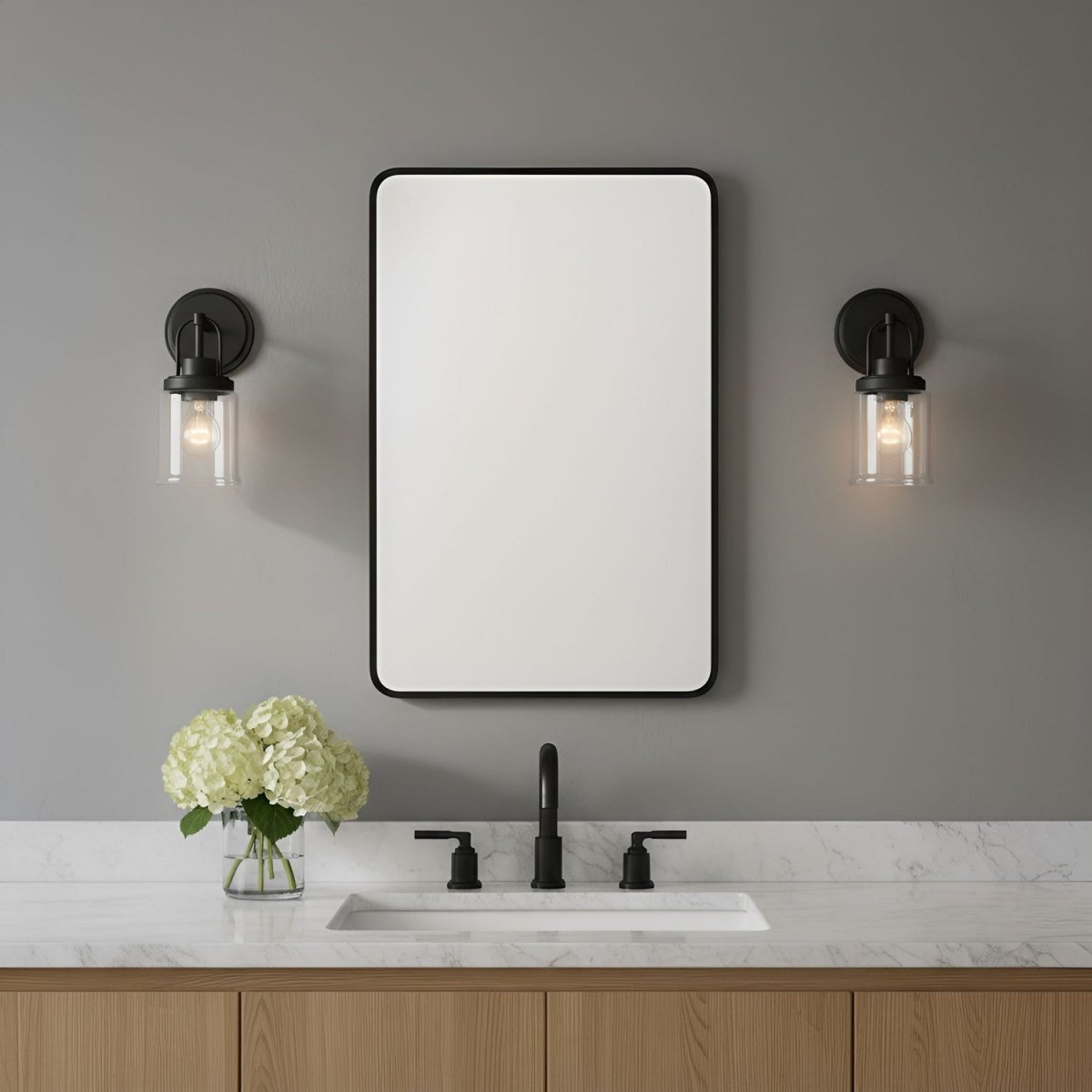 Applique murale Anders - Laiton satiné by Visual Comfort Studio | Luminaires & cie