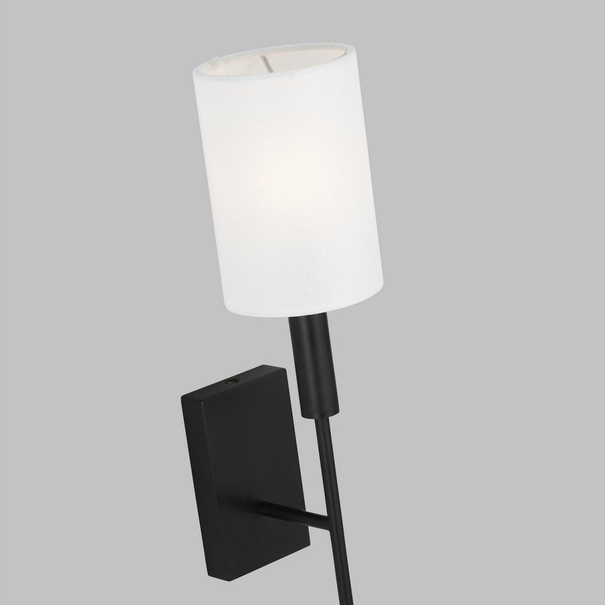 Applique murale Brianna - Nickel poli 4" 20" by Visual Comfort Studio | Luminaires & cie