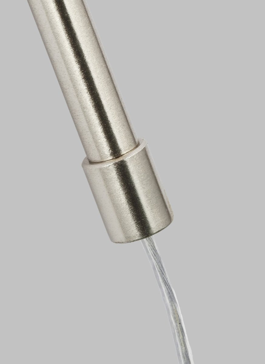 Applique murale Clark - Nickel brossé by Visual Comfort Studio | Luminaires & cie
