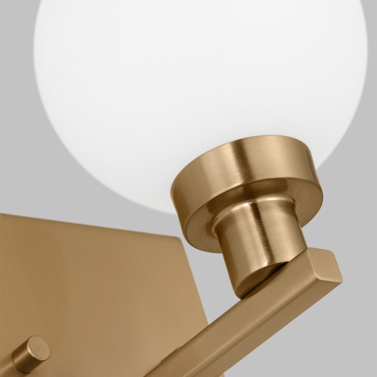 Applique murale Clybourn - Laiton satiné by Visual Comfort Studio | Luminaires & cie