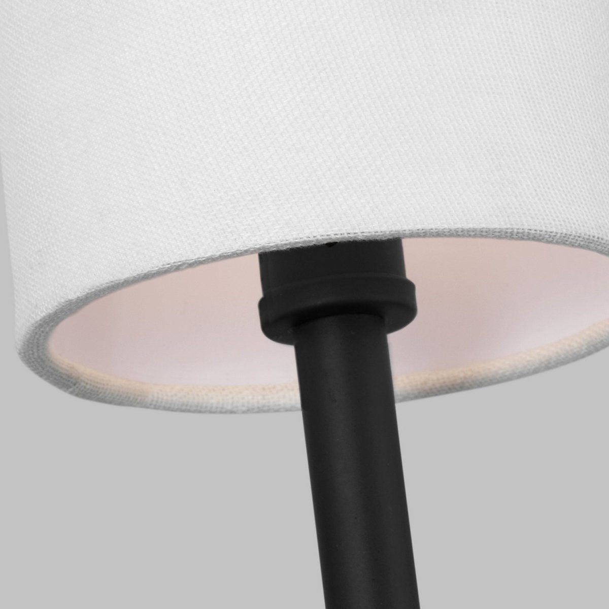 Applique murale Foxdale - Nickel brossé by Visual Comfort Studio | Luminaires & cie