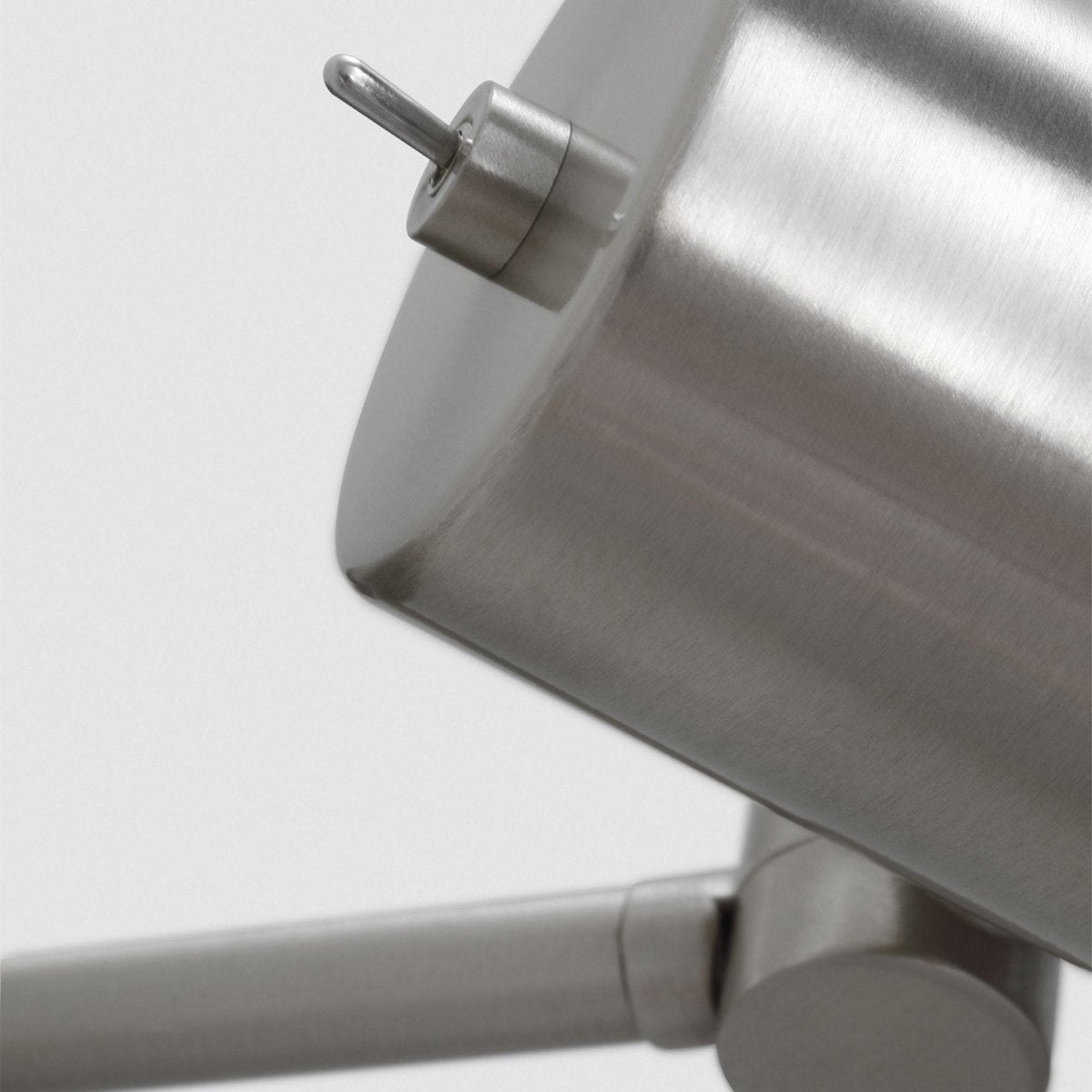 Applique murale Frasar - Laiton satiné 8" by Visual Comfort Studio | Luminaires & cie