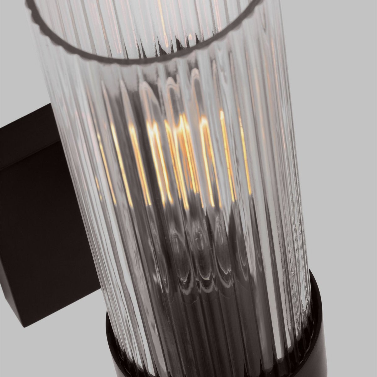 Applique murale Geneva - Nickel poli by Visual Comfort Studio | Luminaires & cie