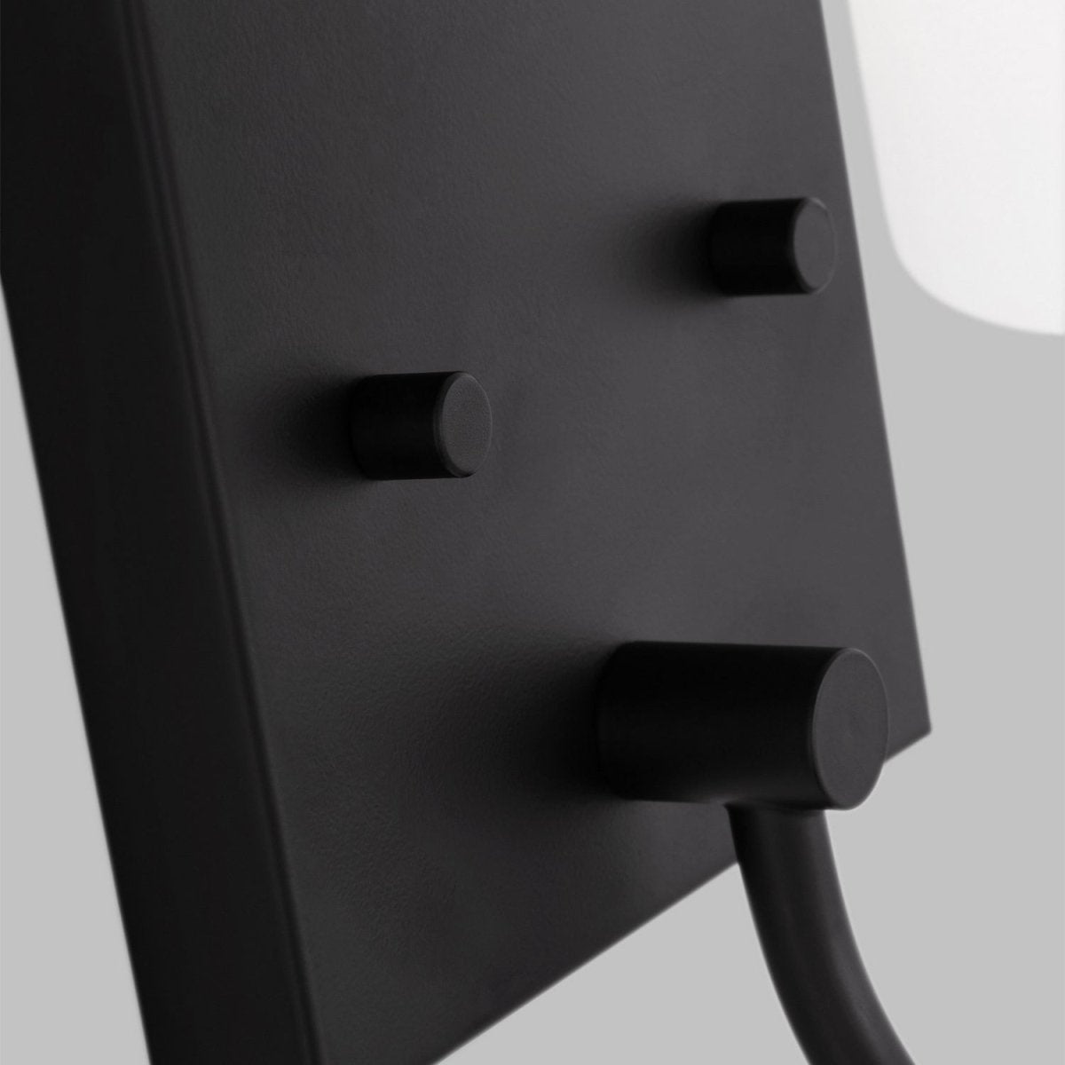 Applique murale Oak Moore - Nickel brossé by Visual Comfort Studio | Luminaires & cie