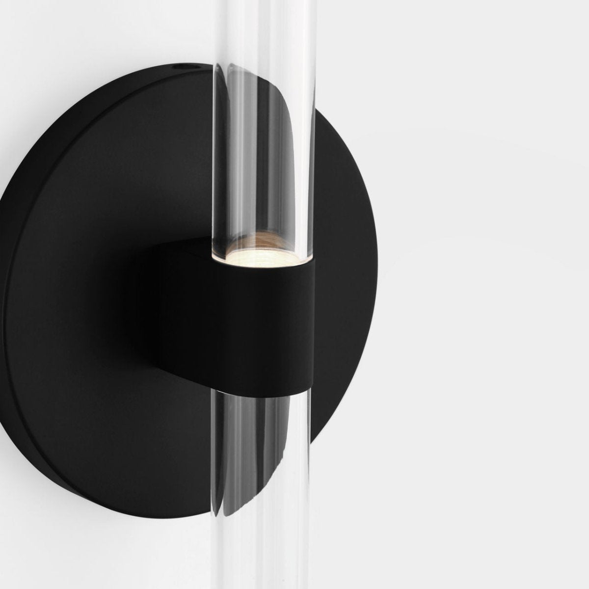 Applique murale Silas - Noir minuit 24" by Visual Comfort Studio | Luminaires & cie