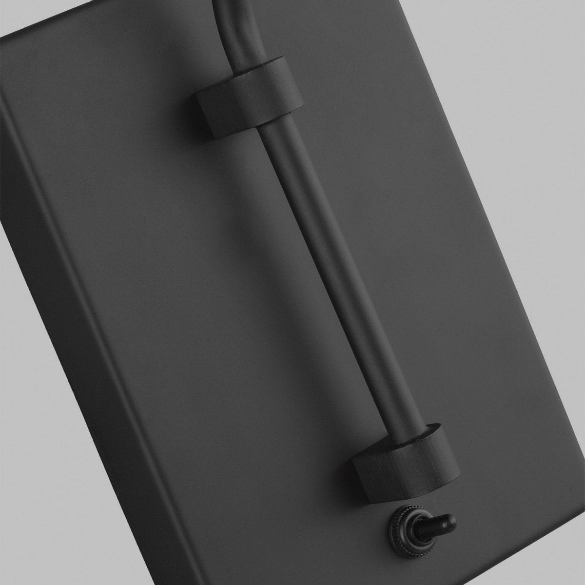 Applique murale Simon - Blanc mat by Visual Comfort Studio | Luminaires & cie