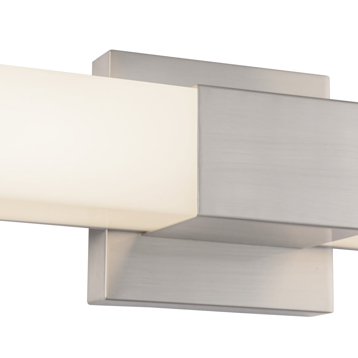 Barre d'éclairage de salle de bain Vivi Nickel brossé, 24 1/8" – vue 4