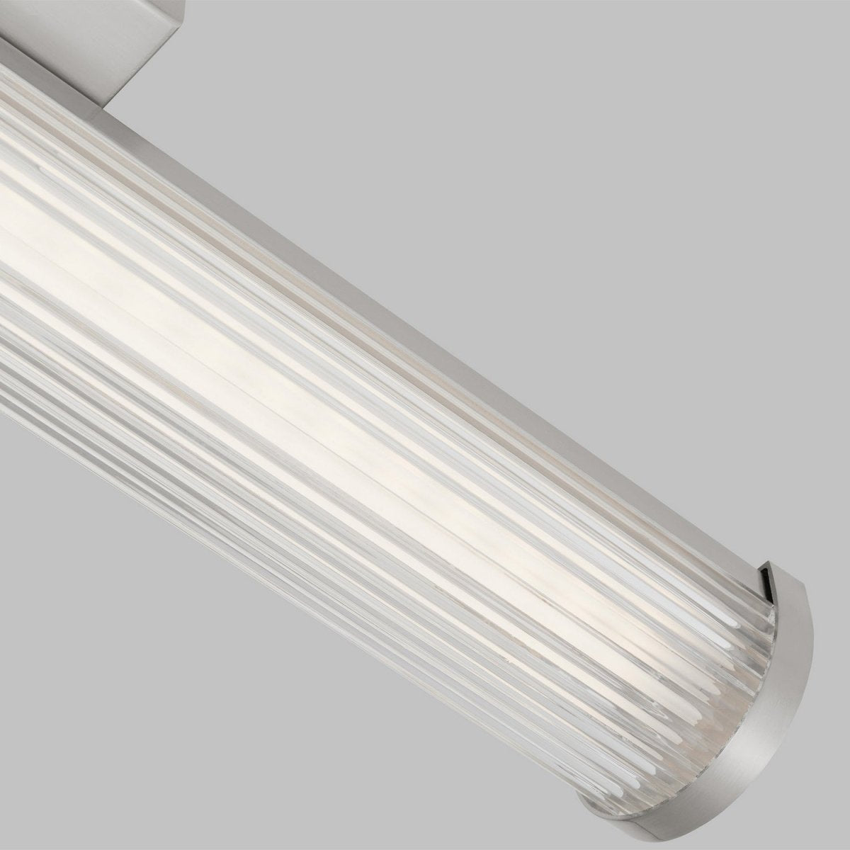 Barre d'éclairage de salle de bain Syden - Nickel brossé 48" by Visual Comfort Studio | Luminaires & cie