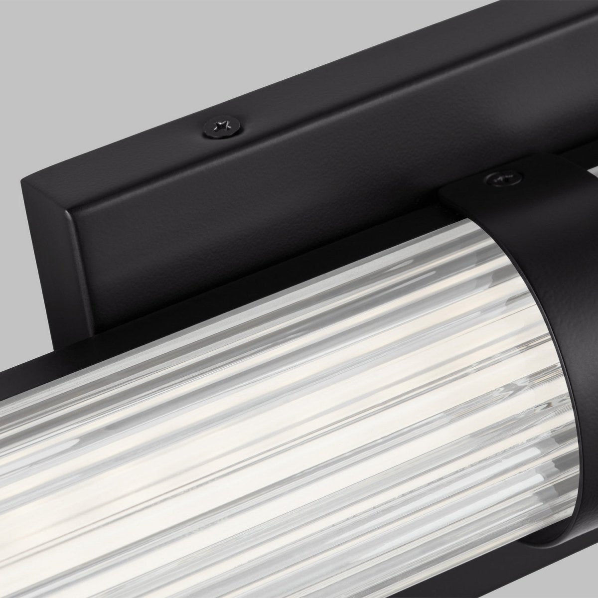 Barre d'éclairage de salle de bain Syden - Nickel brossé 48" by Visual Comfort Studio | Luminaires & cie