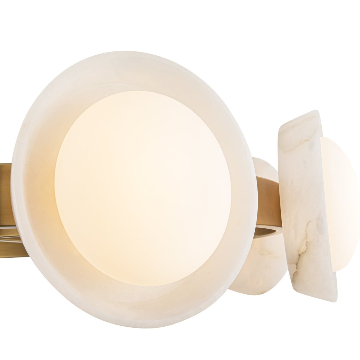 Chandelier Alonso - Laiton / albâtre vintage 37 1/4" by Alora Lighting | Luminaires & cie