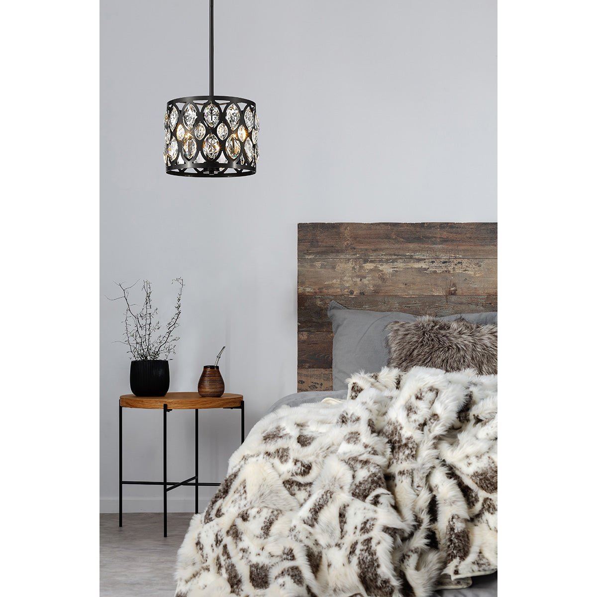 Chandelier Dealey