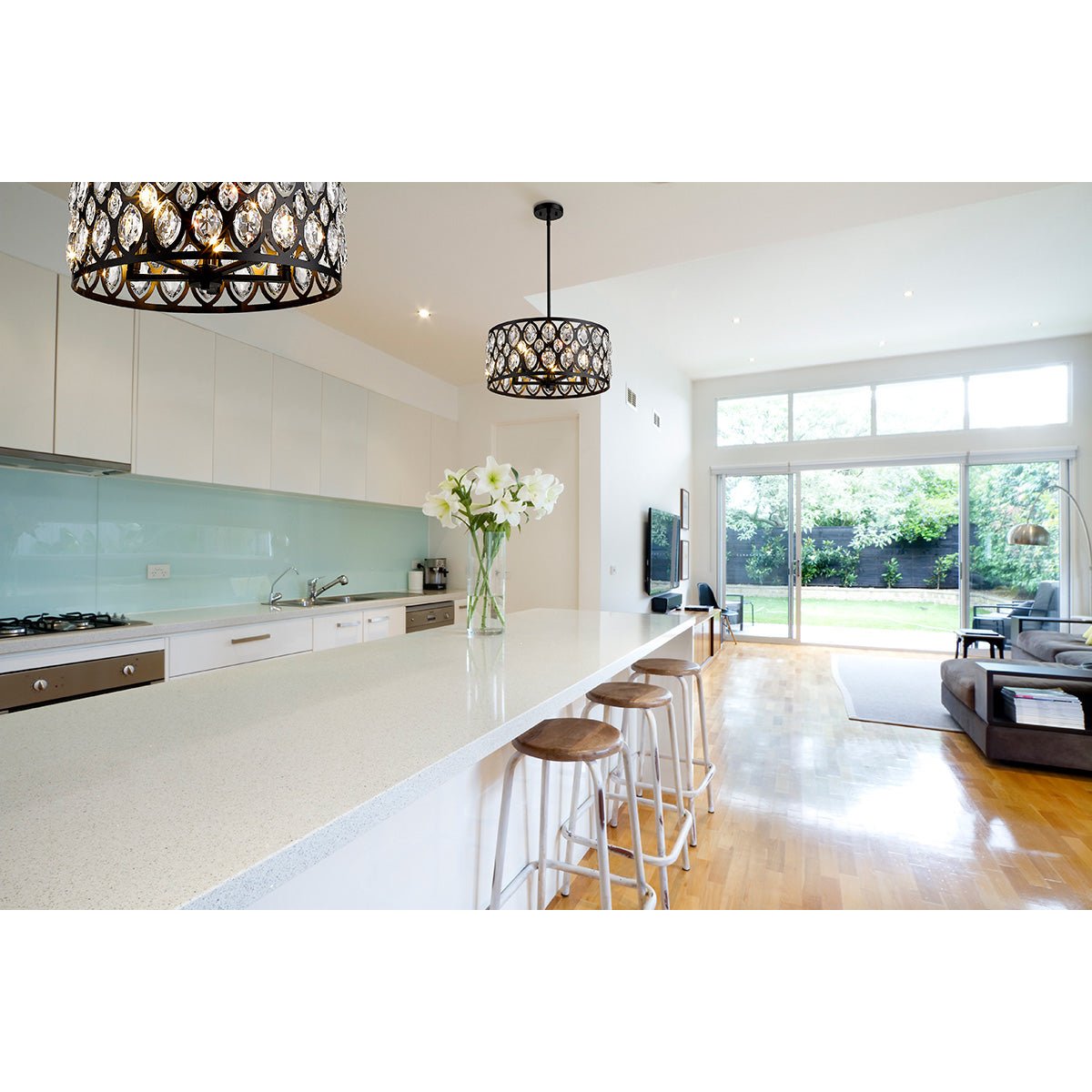 Chandelier Dealey