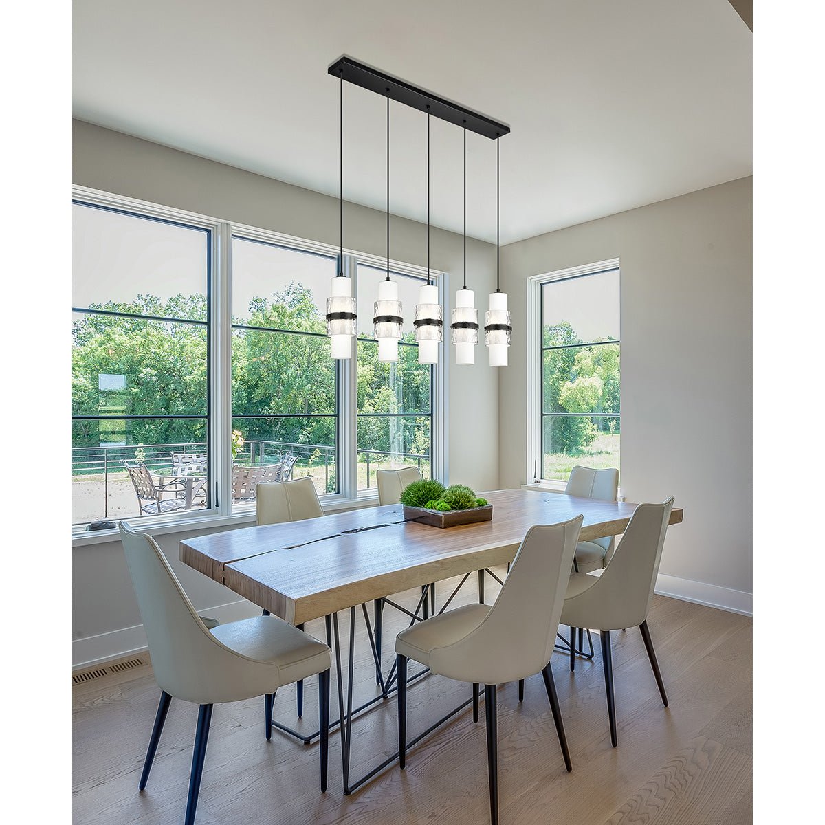 Chandelier linéaire Cayden
