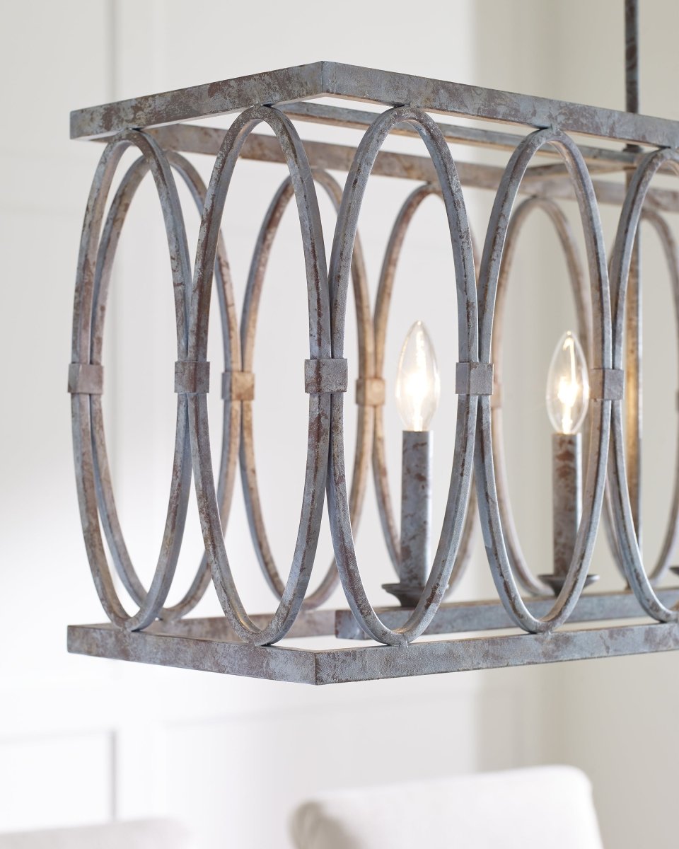 Chandelier linéaire Patrice - by Visual Comfort Studio | Luminaires & cie
