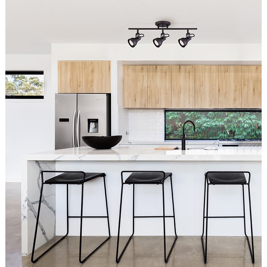 Éclairage sur rail Polo - Nickel et chrome brossé 5" 14" by Canarm | Luminaires & cie