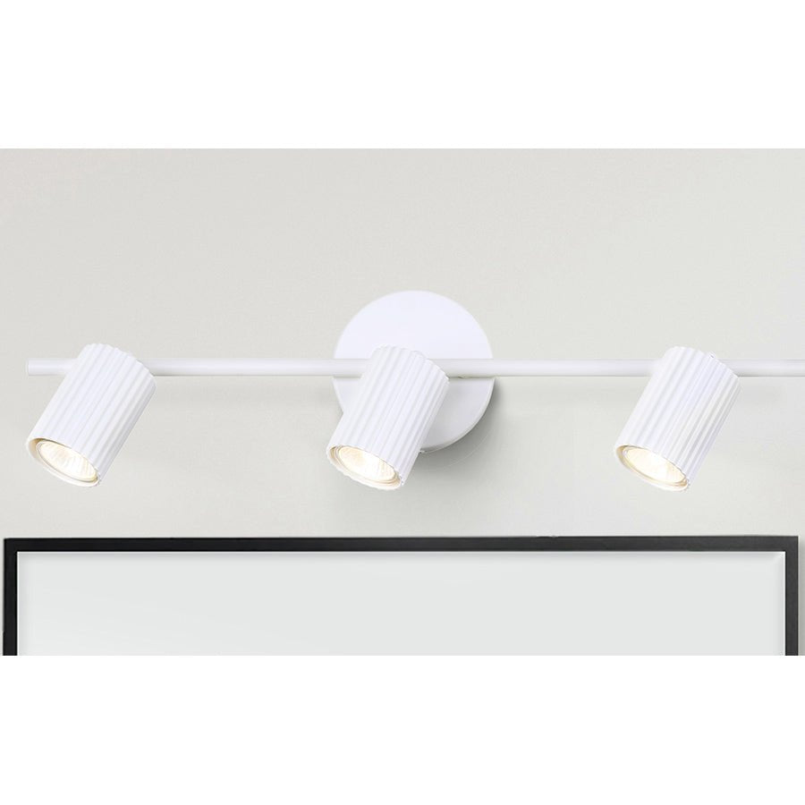 Éclairage sur rail Rexton - Blanc 29" by Canarm | Luminaires & cie