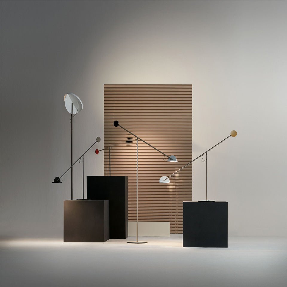 Lampe de bureau Copérnica - Graphite - Rouge by Marset | Luminaires & cie