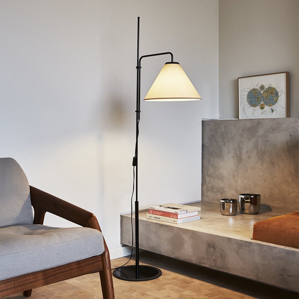 Lampe de plancher Funiculí Fabric - Sable by Marset | Luminaires & cie