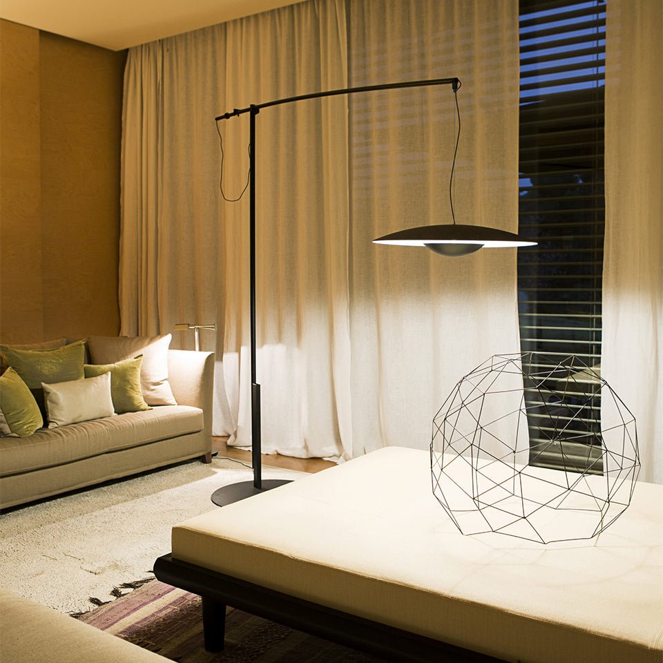 Lampe de plancher Ginger XL - Chêne/Blanc by Marset | Luminaires & cie