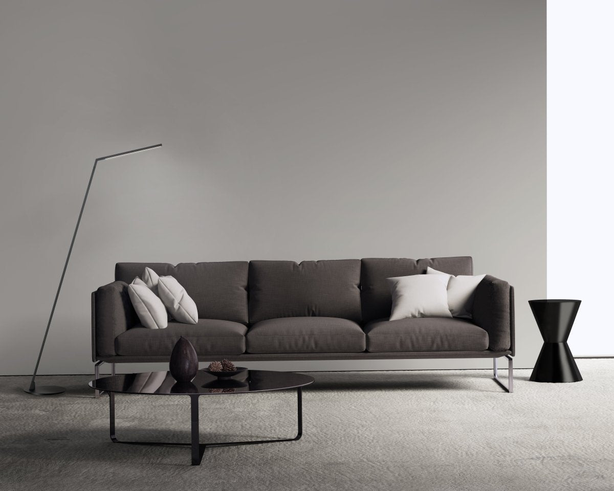 Lampe de plancher Miter - Noir by Kuzco Lighting | Luminaires & cie