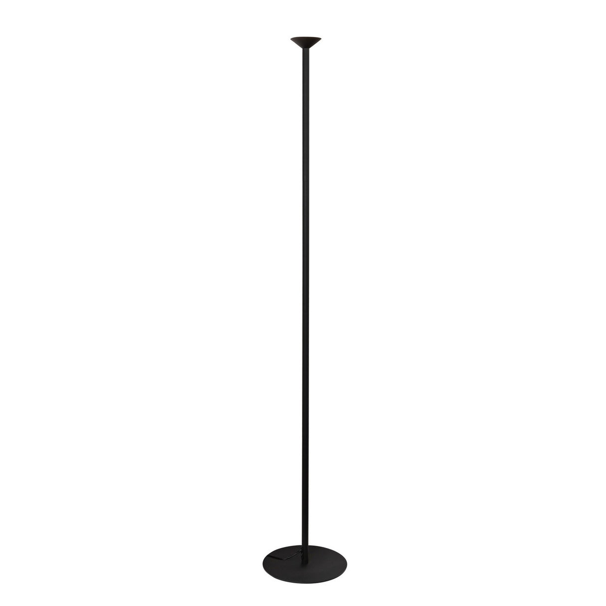 Torchère Valor Noir – Kuzco Lighting