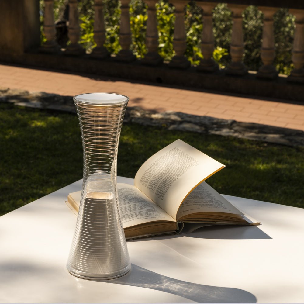 Lampe de table Come Together - Blanc by Artemide | Luminaires & cie
