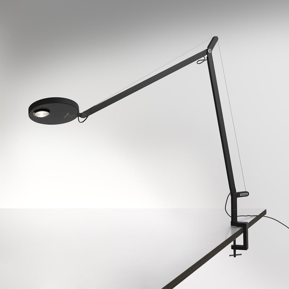 Lampe de table Demetra - Pro Noir mat / 3000°K Pince by Artemide | Luminaires & cie