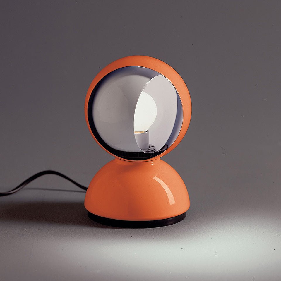 Lampe de table Eclisse - Orange poli by Artemide | Luminaires & cie