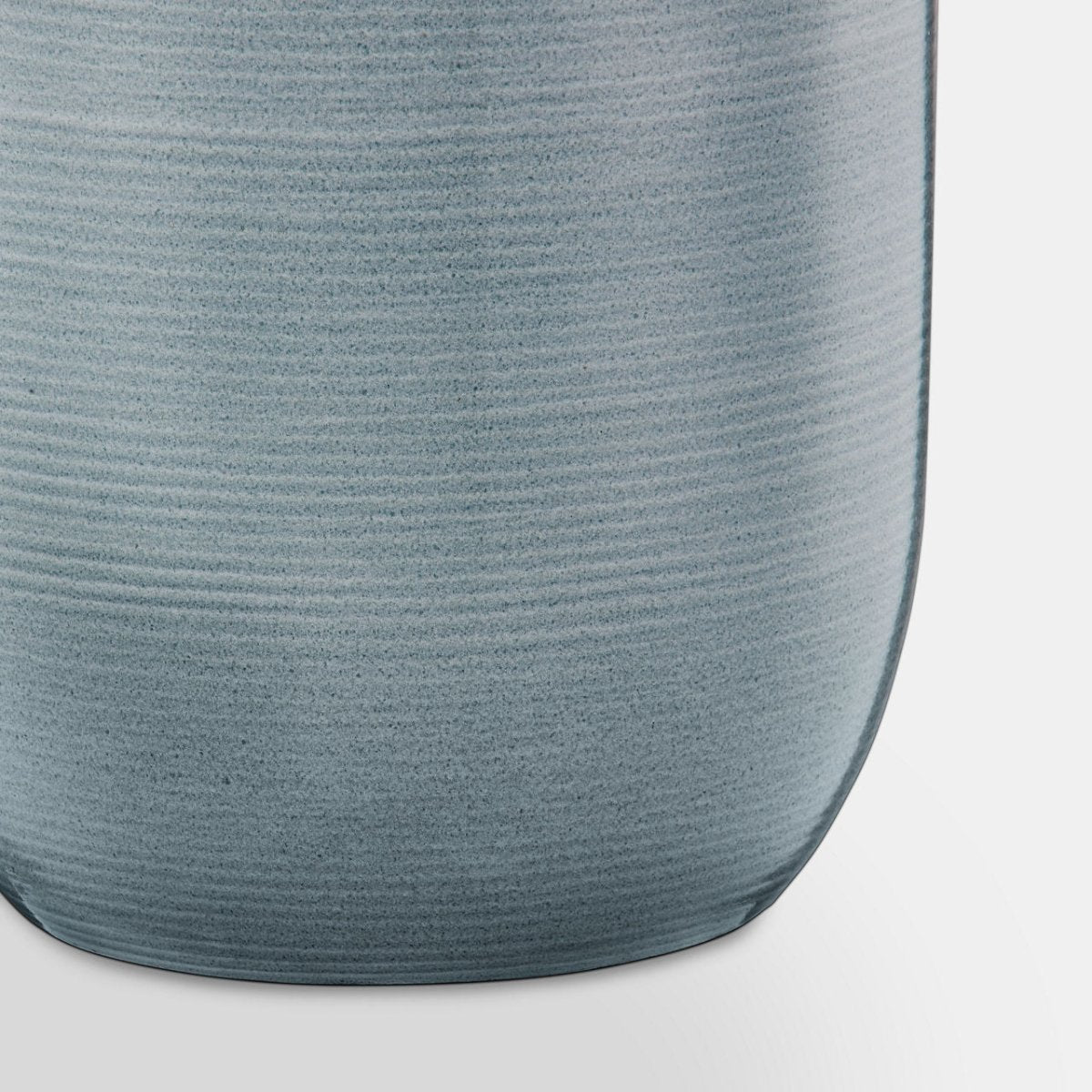 Lampe de table Fanny - Rough Black Ceramic 14 by Visual Comfort Studio | Luminaires & cie