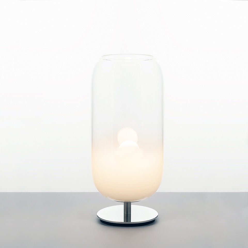 Lampe de table Gople - Classique (19") Blanc Fumé by Artemide | Luminaires & cie