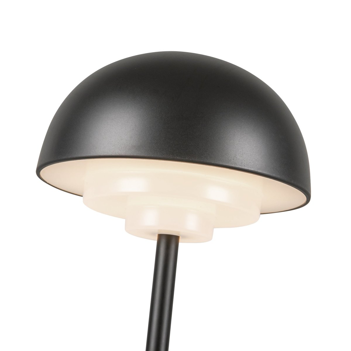 Lampe de table Hinata - Noir by Kuzco Lighting | Luminaires & cie