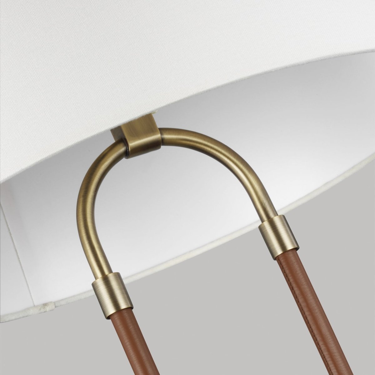 Lampe de table Katie - by Visual Comfort Studio | Luminaires & cie