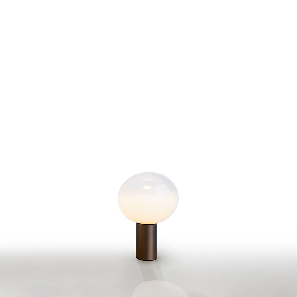 Lampe de table Laguna - Bronze 6 5/16" by Artemide | Luminaires & cie