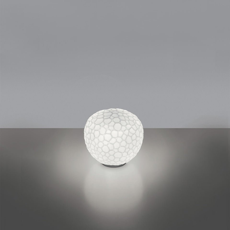 Lampe de table Meteorite - 5 7/8" by Artemide | Luminaires & cie
