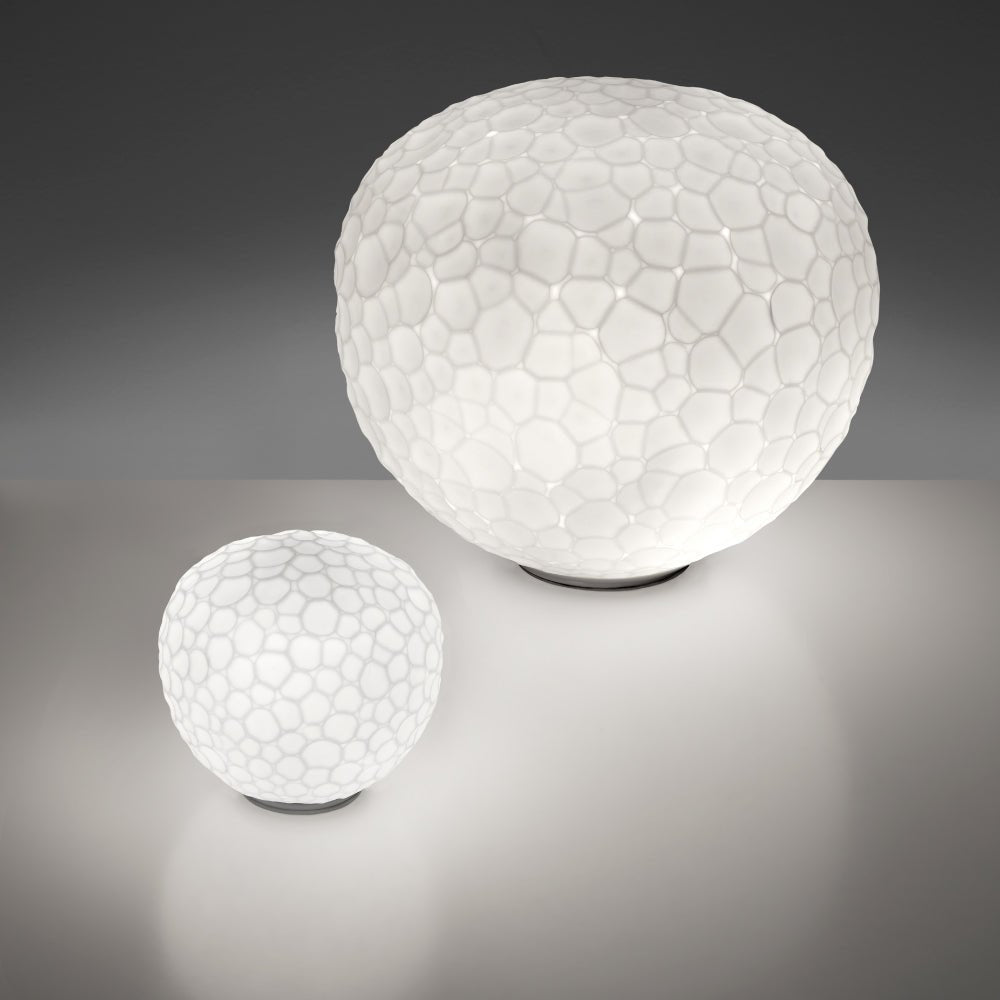 Lampe de table Meteorite - 5 7/8" by Artemide | Luminaires & cie