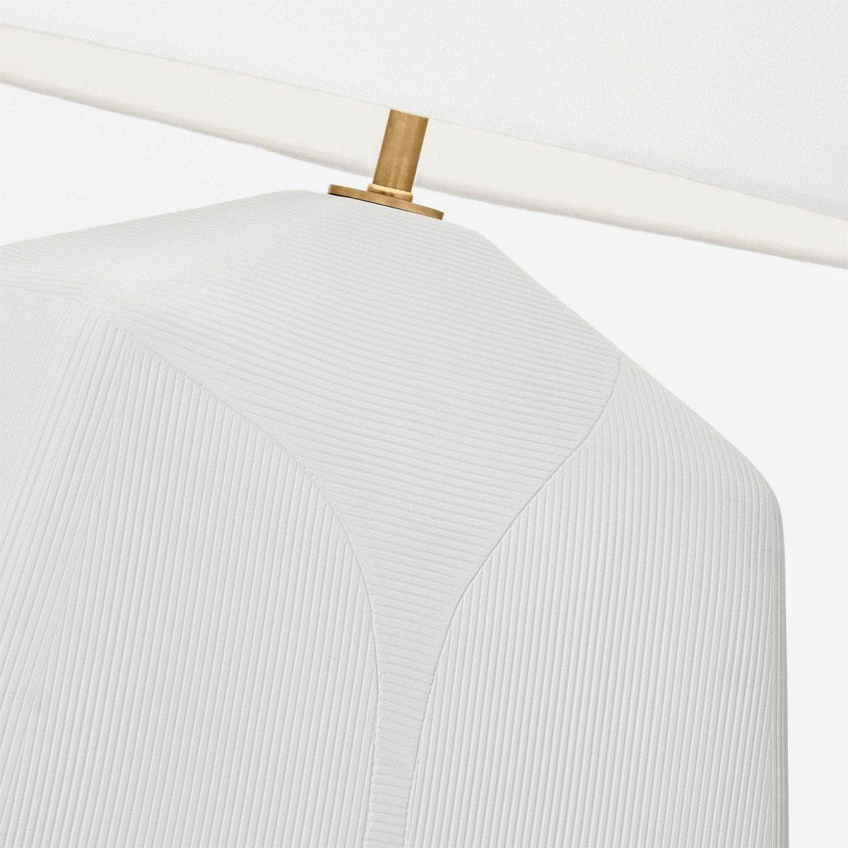 Lampe de table Tallulah - Céramique noire rugueuse by Visual Comfort Studio | Luminaires & cie