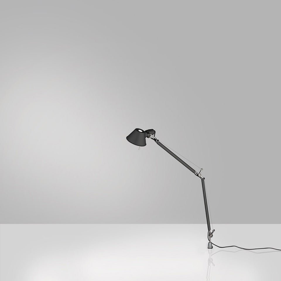 Lampe de table Tolomeo - Mini / intégré Noir 1 x A - 15 / 100W Max / Medium E26 by Artemide | Luminaires & cie