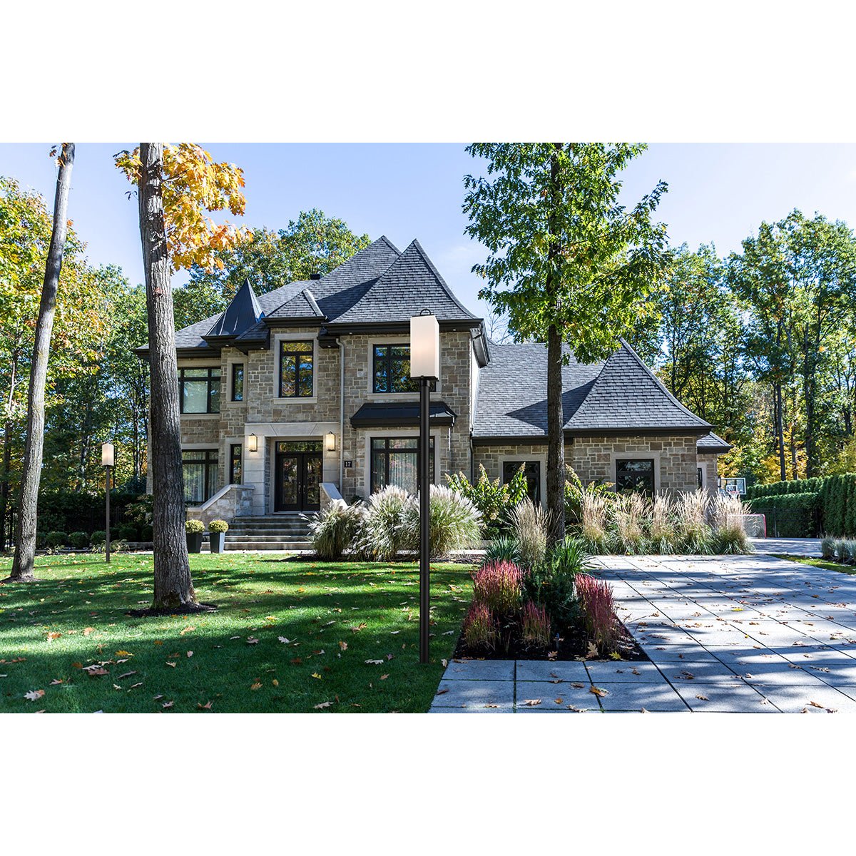 Lampe extérieure sur poteau Sana