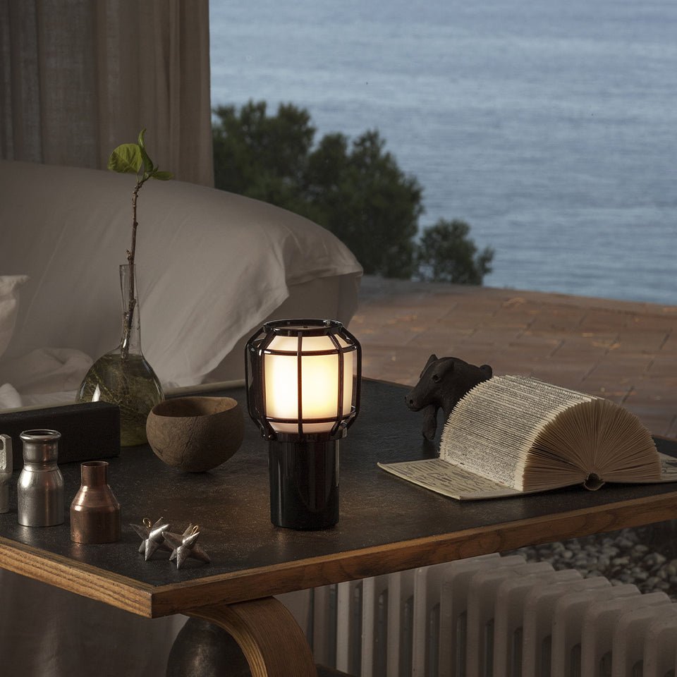 Lampe portable Chispa - Orange by Marset | Luminaires & cie