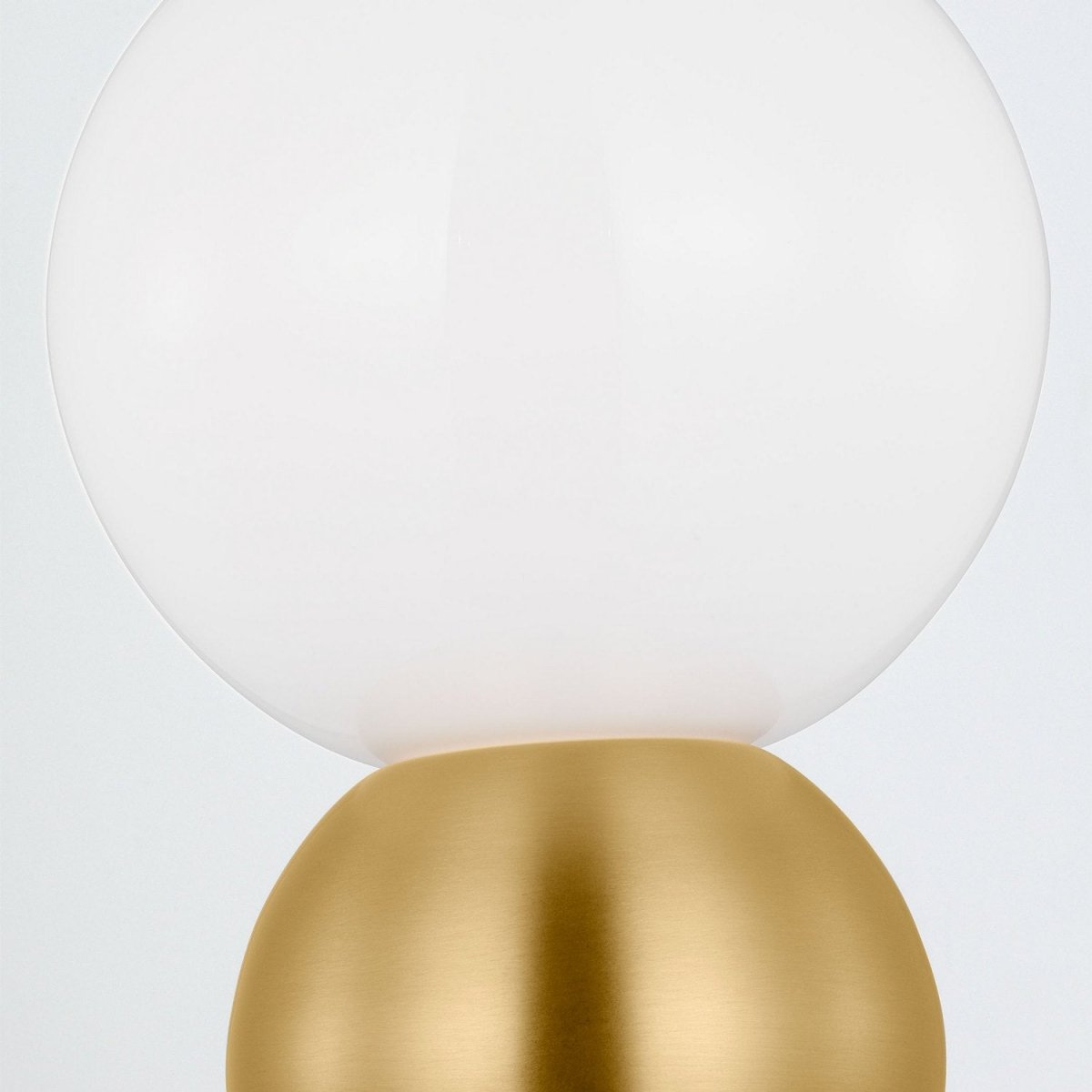 Lampe portable Suki - Bleu marine by Visual Comfort Studio | Luminaires & cie