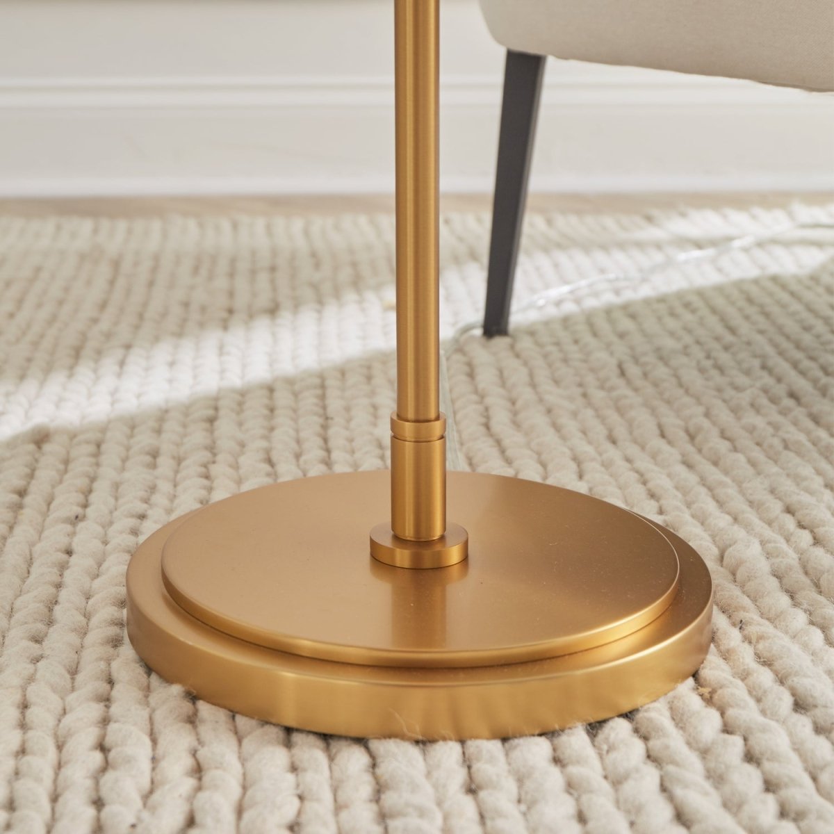 Lampe sur pied Beckham Classic - by Visual Comfort Studio | Luminaires & cie