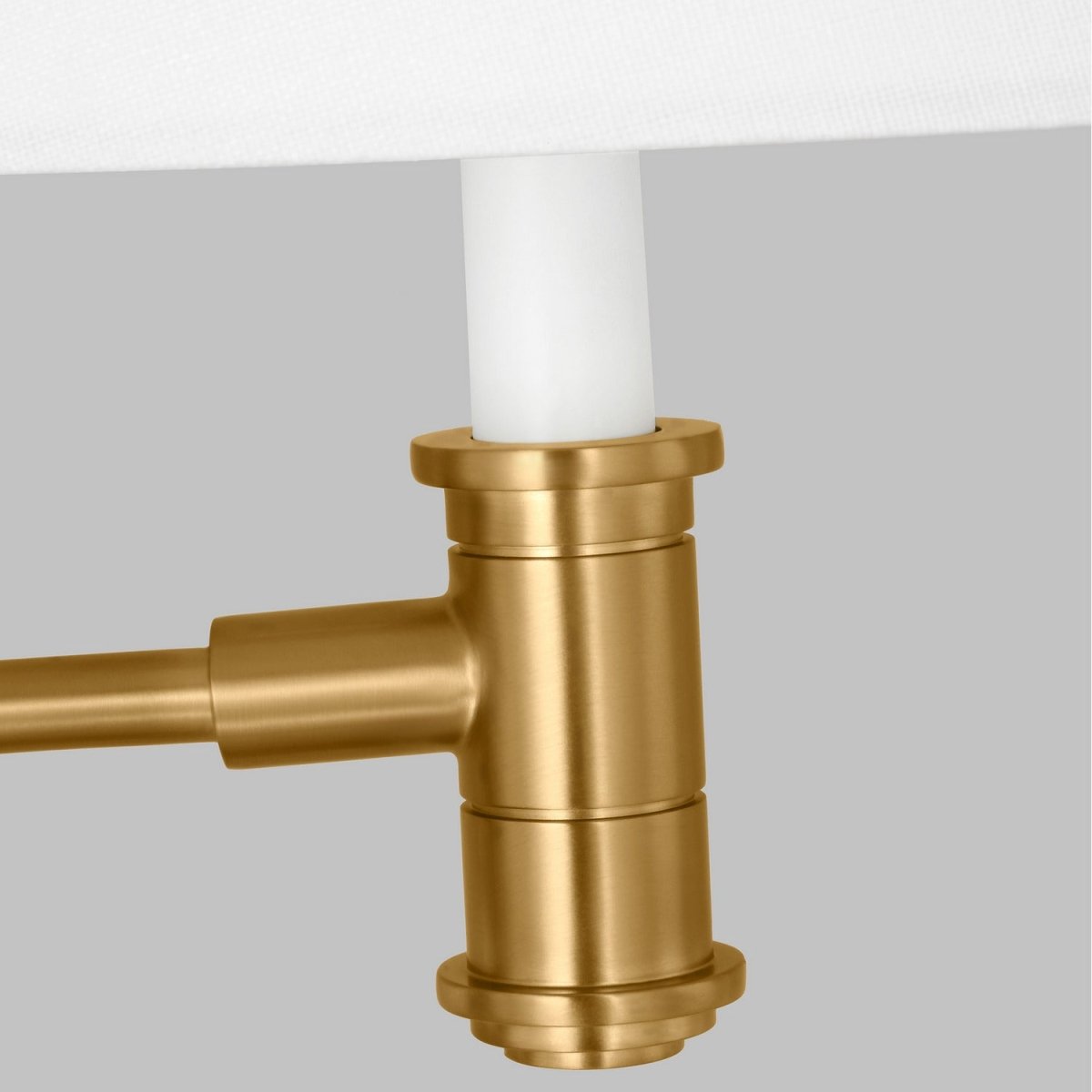Lampe sur pied Belmont - Laiton bruni Laiton bruni by Visual Comfort Studio | Luminaires & cie