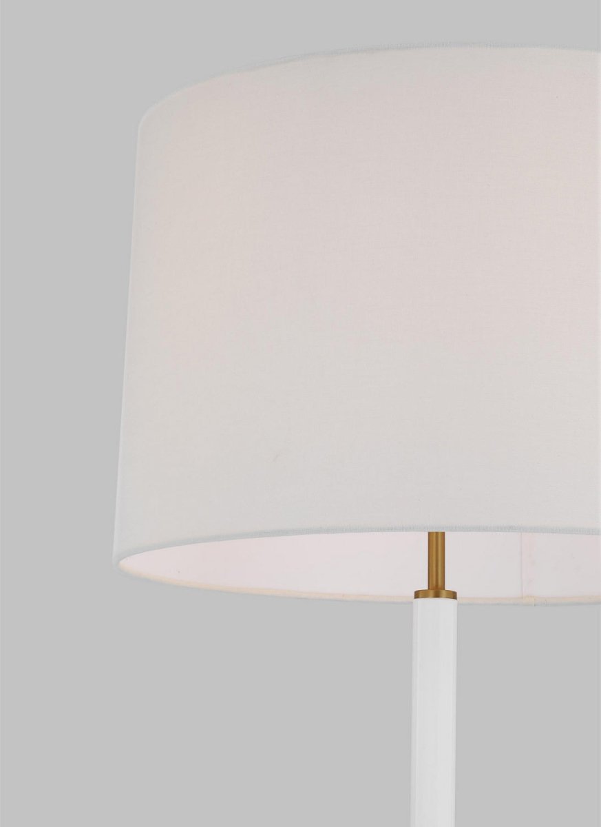 Lampe sur pied Monroe - Nickel poli et Blanc brillant by Visual Comfort Studio | Luminaires & cie