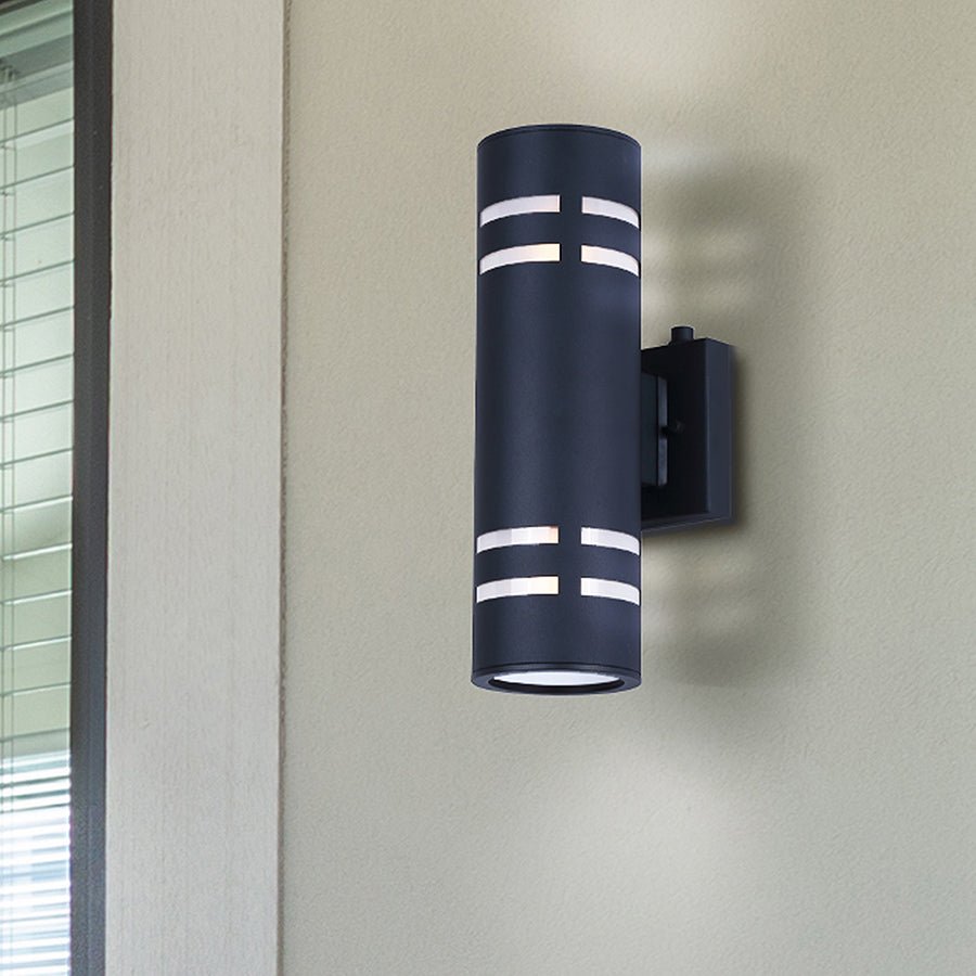 Lanterne extérieure Braxton - by Canarm | Luminaires & cie