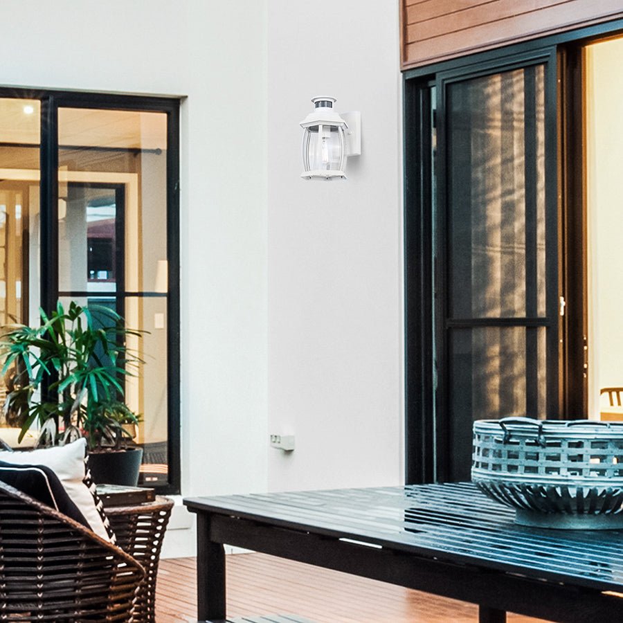 Lanterne extérieure Buckly - Blanc by Canarm | Luminaires & cie