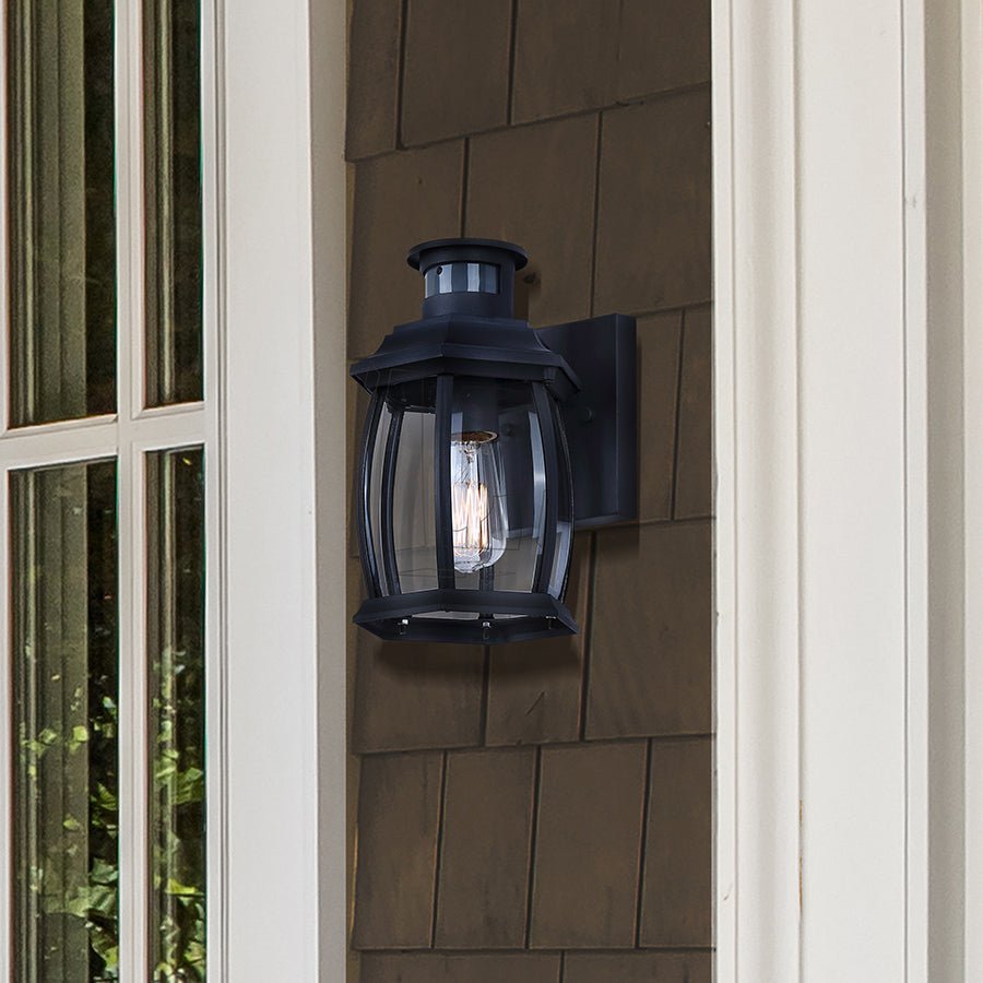 Lanterne extérieure Buckly - Blanc by Canarm | Luminaires & cie